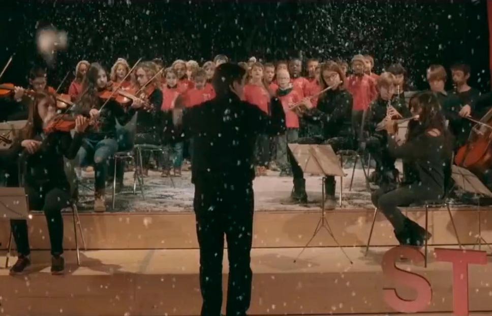 MAȘINĂ DE ZĂPADĂ CURTAIN - Partystore.ro - A - Indoor - Zapada - 